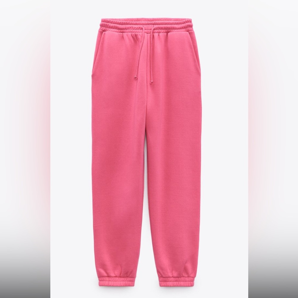 I've only used it a few times, but it's in good condition. Small, ZARA, pink.